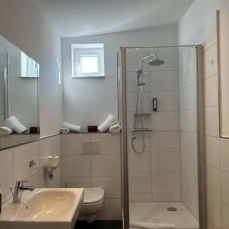 Npartment - *
